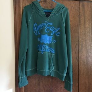 American Eagle Hunter Green Hoodie